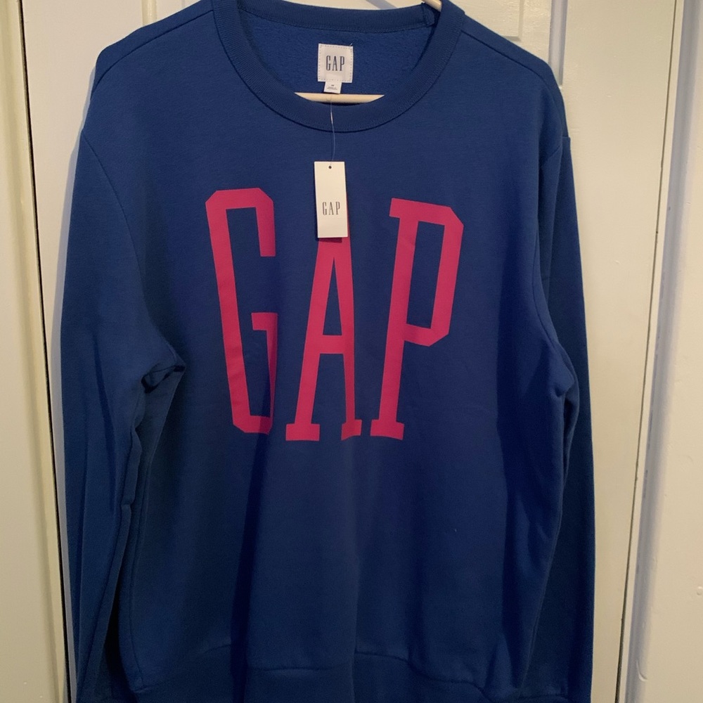Gap crew neck sweater